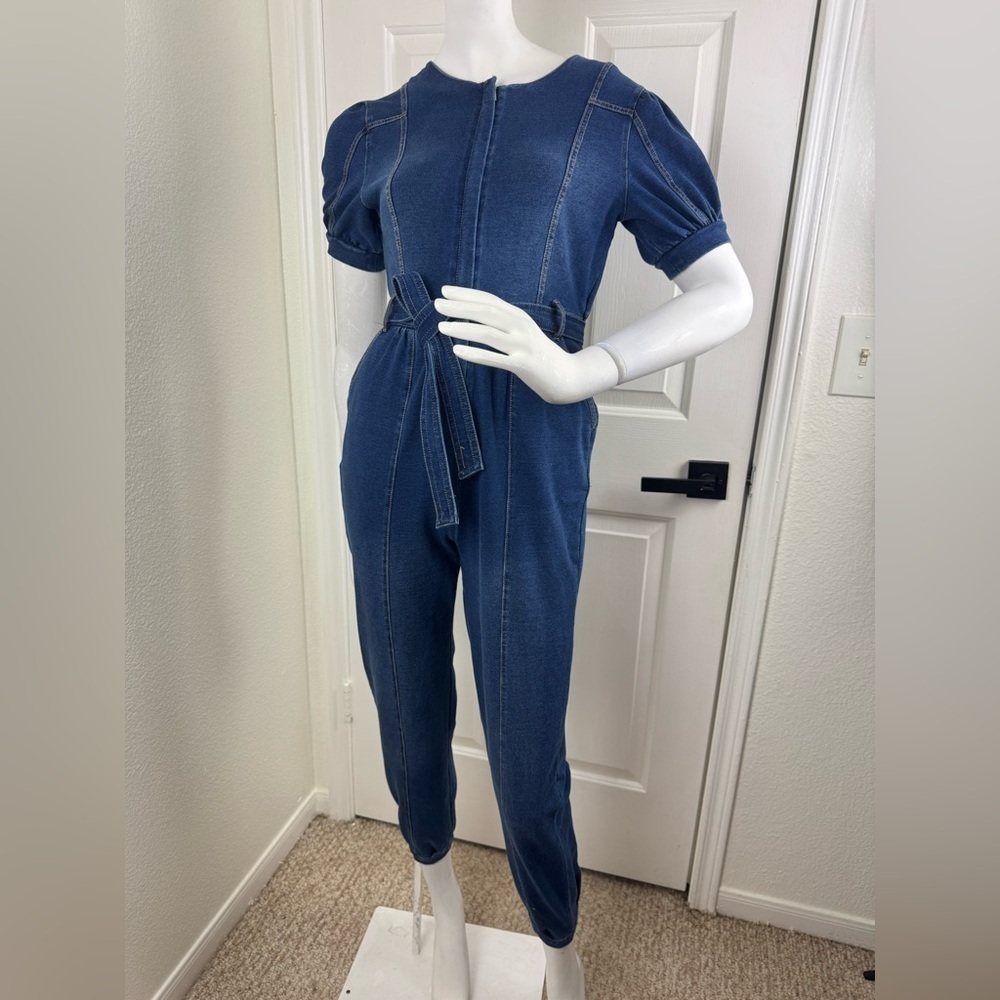 Habitual Women's Blue Denim Jumpsuit Size 14. I#160